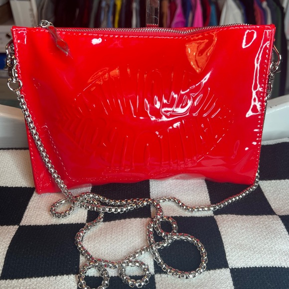 Christian Louboutin red bag - Picture 3 of 9